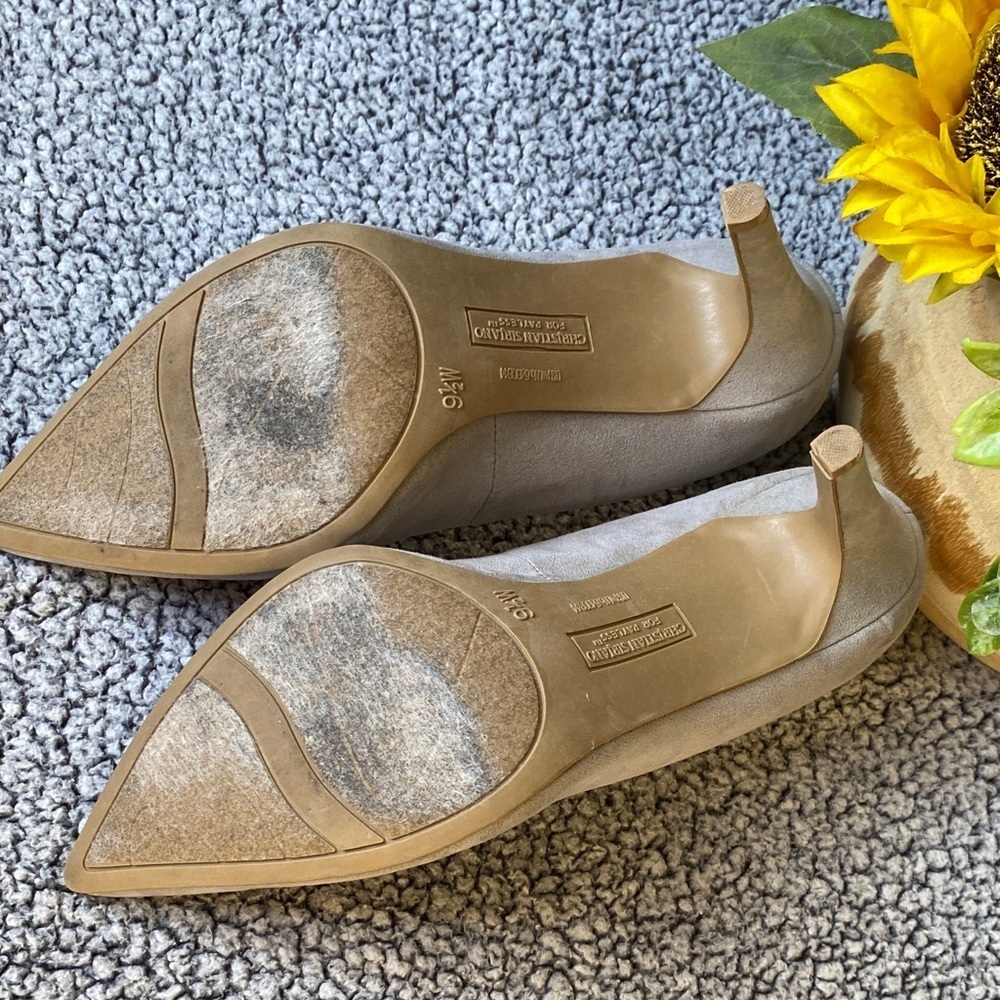Christian Siriano Women's Light Gray Heels - Picture 7 of 9